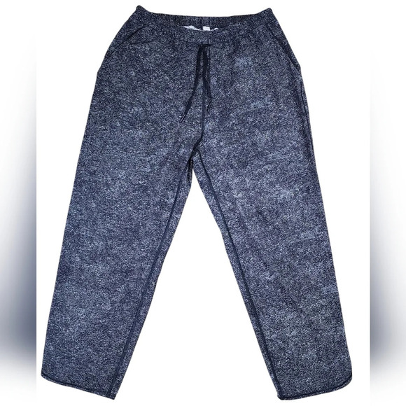 Lululemon Womens Keep It Classic Crop 23” Pants - Picture 7 of 10